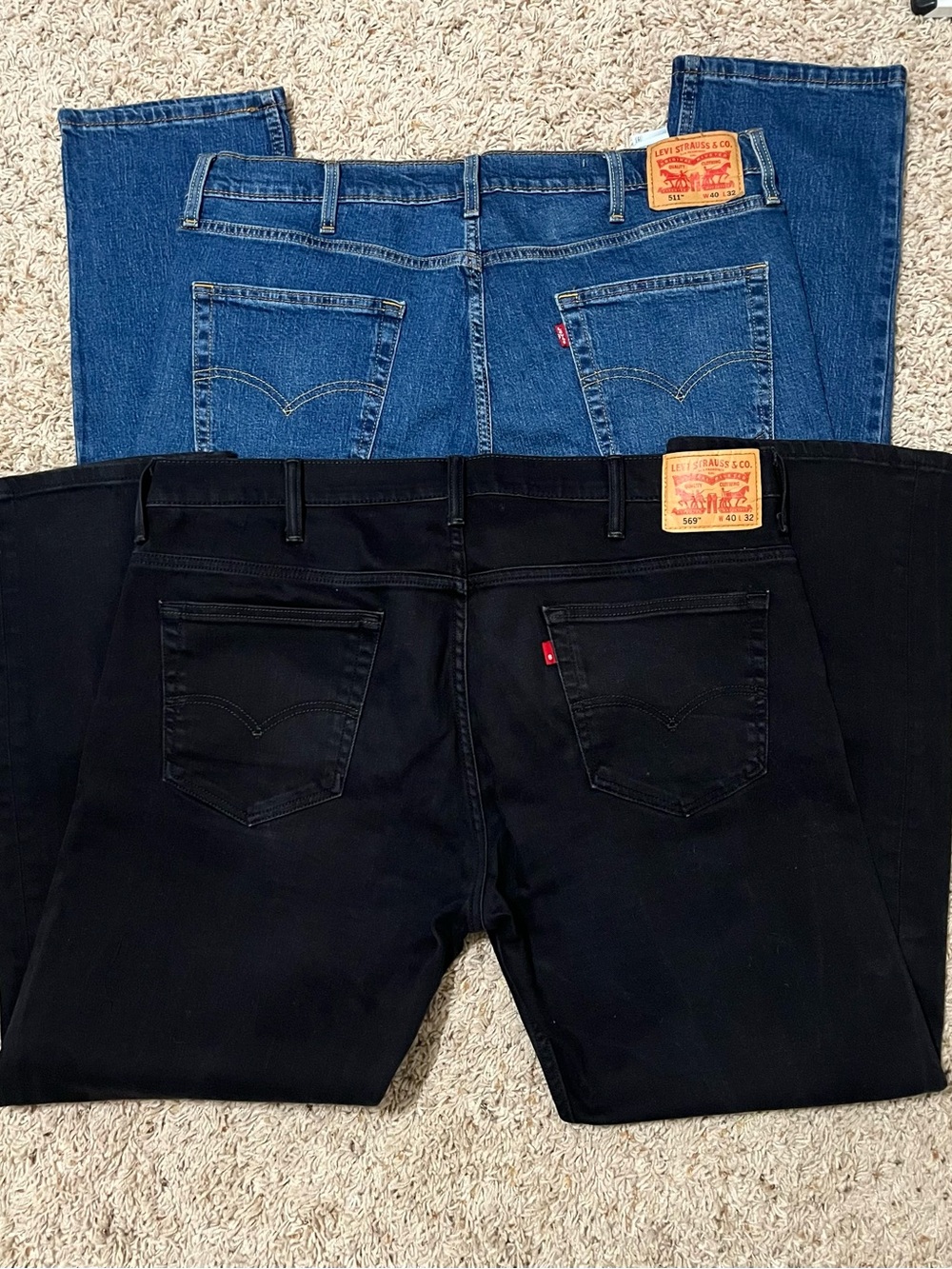 LOT OF 2 Levi's 40x32 Denim Jeans Blue and Black Casual Cotton